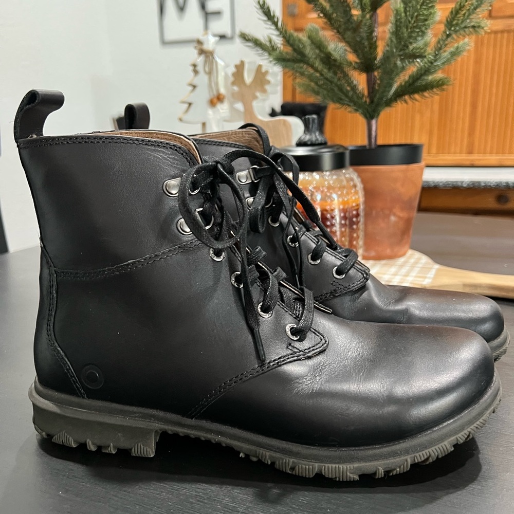 Bogs Boots Lace-up Black Size 8 Women Excellent Condition Waterproof Leather